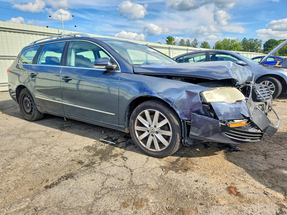 Photo 4 from auction – 2009 VOLKSWAGEN PASSAT with VIN WVWXK73C49E050259