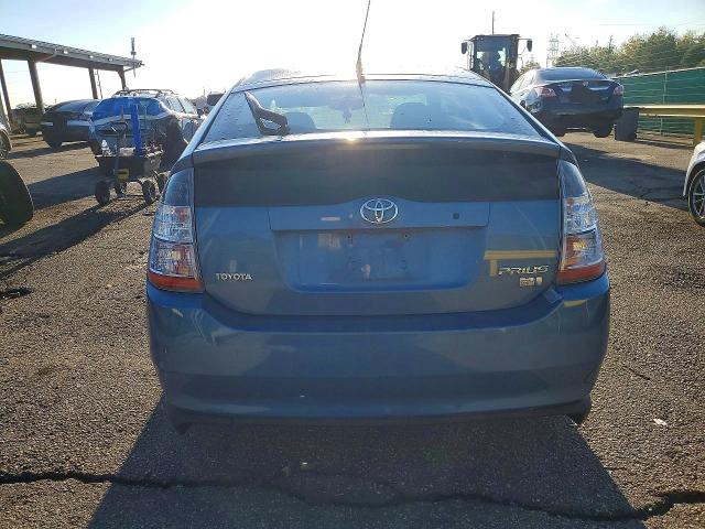Photo 6 from auction – 2005 TOYOTA PRIUS with VIN JTDKB20U953049950