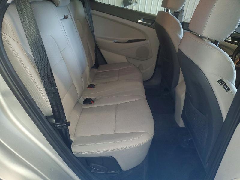 Photo 11 from auction – 2020 HYUNDAI TUCSON with VIN KM8J2CA48LU148729