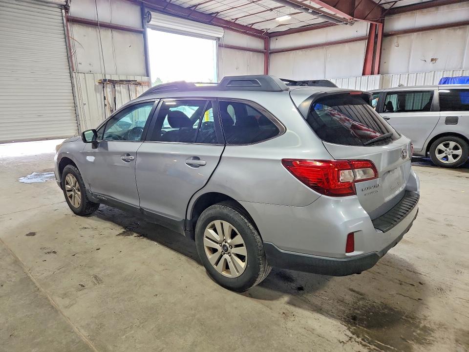 Photo 2 from auction – 2015 SUBARU OUTBACK with VIN 4S4BSACCXF3263646