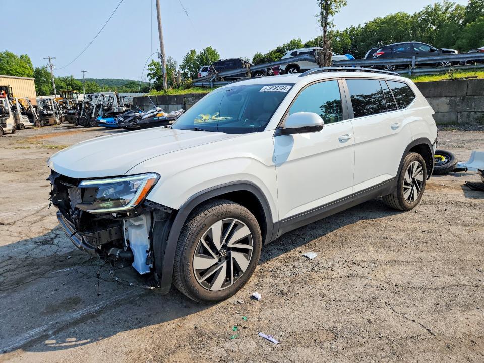 VOLKSWAGEN ATLAS 2024 with VIN 1V2KR2CA5RC532322 - Photo from auction