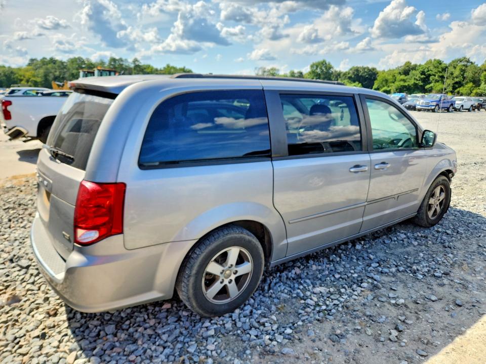 Photo 3 from auction – 2013 DODGE GRAND CARAVAN with VIN 2C4RDGCG8DR553343