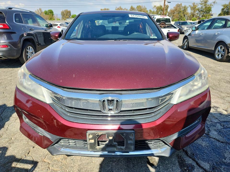 Photo 5 from auction – 2016 HONDA ACCORD with VIN 1HGCR2F57GA156771