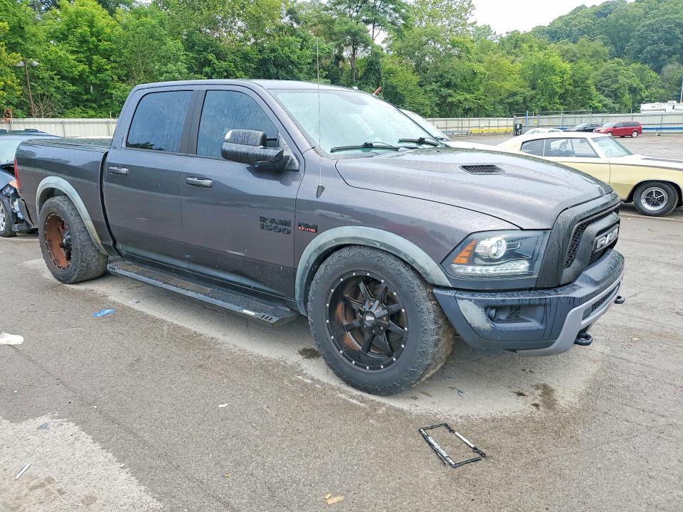 Photo 4 from auction – 2016 RAM 1500 with VIN 1C6RR7YT6GS284213