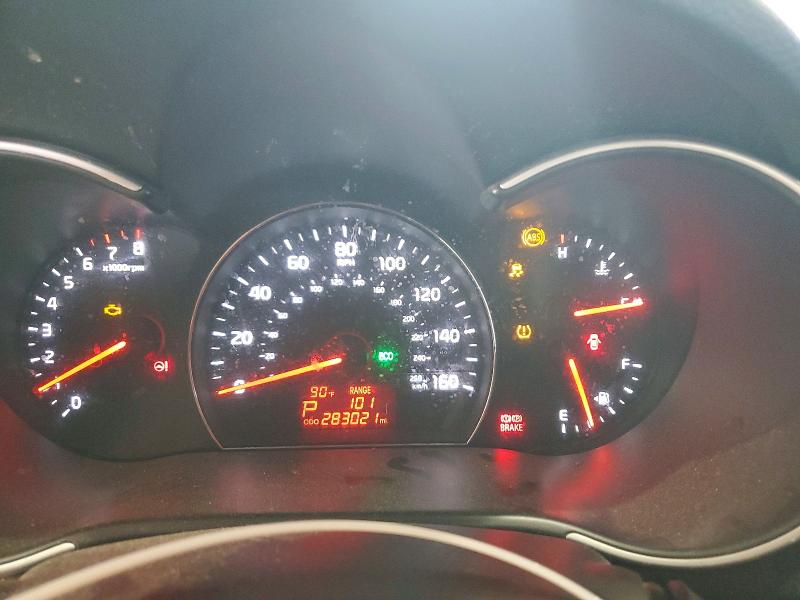 Photo 9 from auction – 2014 KIA SORENTO with VIN 5XYKT3A6XEG428048