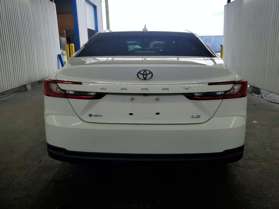 Photo 6 from auction – 2025 TOYOTA CAMRY with VIN 4T1DAACKXSU196313