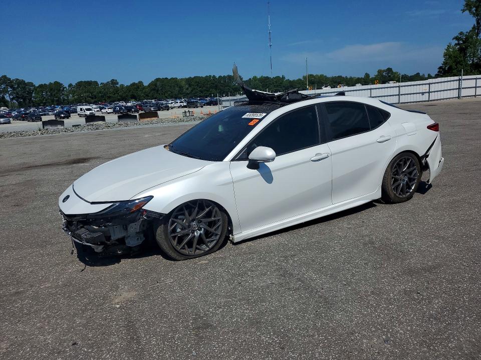 Снимка 1 от търг – 2025 TOYOTA CAMRY с VIN 4T1DAACK6SU026319