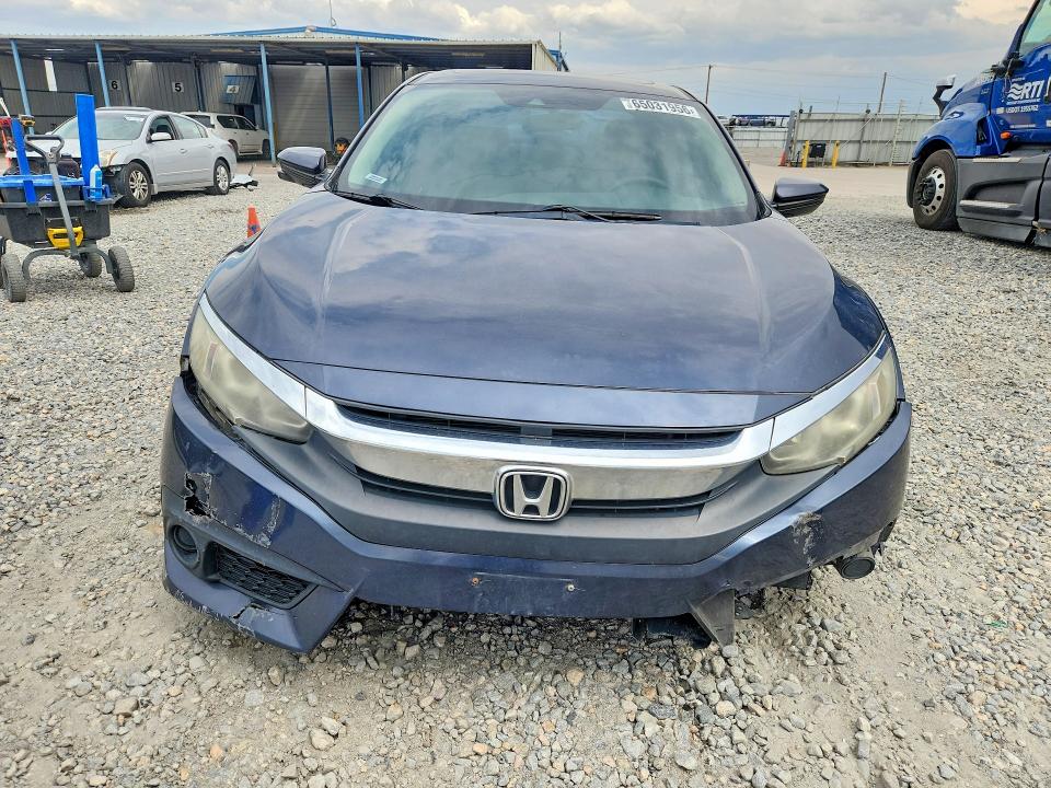 Photo 5 from auction – 2017 HONDA CIVIC with VIN 19XFC2F88HE058743