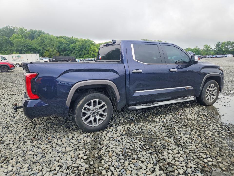 Photo 3 from auction – 2023 TOYOTA TUNDRA with VIN 5TFMA5AB7PX023563