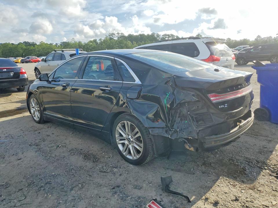 Photo 2 from auction – 2016 LINCOLN MKZ with VIN 3LN6L2G94GR631437