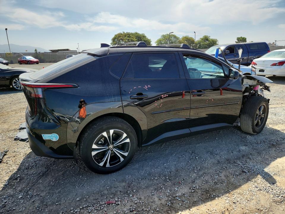 Photo 3 from auction – 2024 TOYOTA BZ4X with VIN JTMAAAAA3RA054124