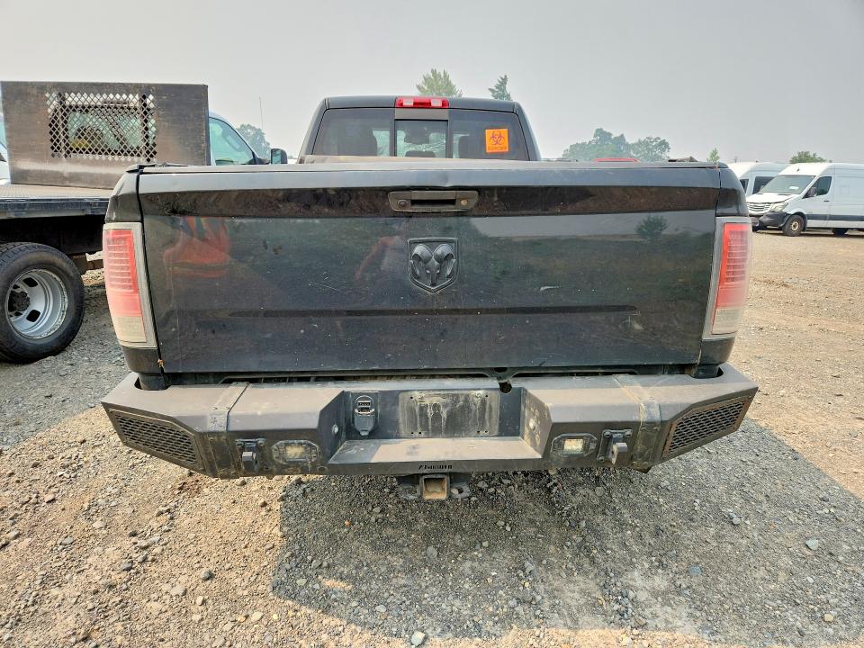 Photo 6 from auction – 2016 RAM 3500 with VIN 3C63R3HL7GG372323