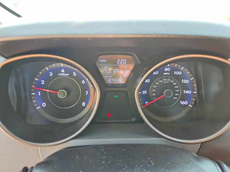 Photo 9 from auction – 2015 HYUNDAI ELANTRA with VIN 5NPDH4AE5FH608541