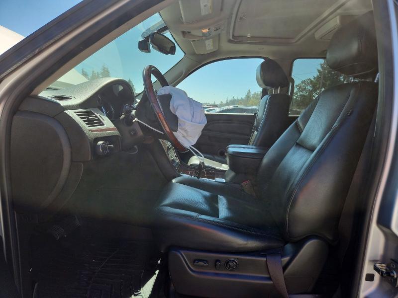 Photo 7 from auction – 2011 CADILLAC ESCALADE with VIN 1GYS4CEF2BR194289
