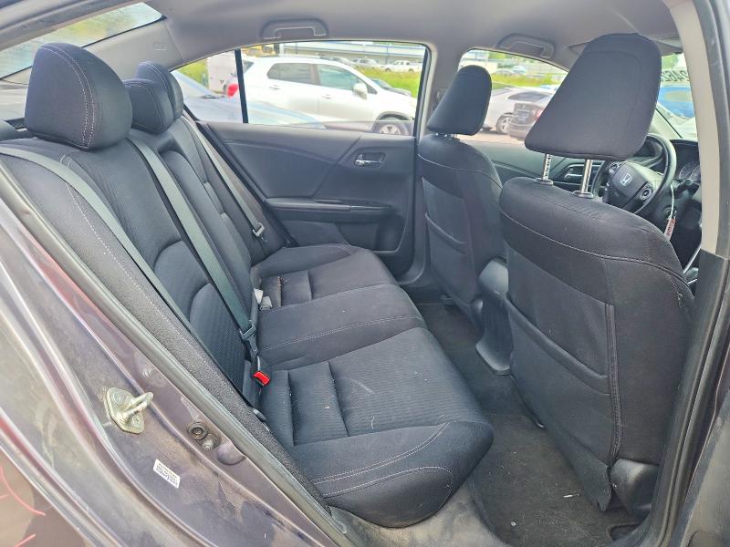 Photo 10 from auction – 2015 HONDA ACCORD with VIN 1HGCR2F56FA164391
