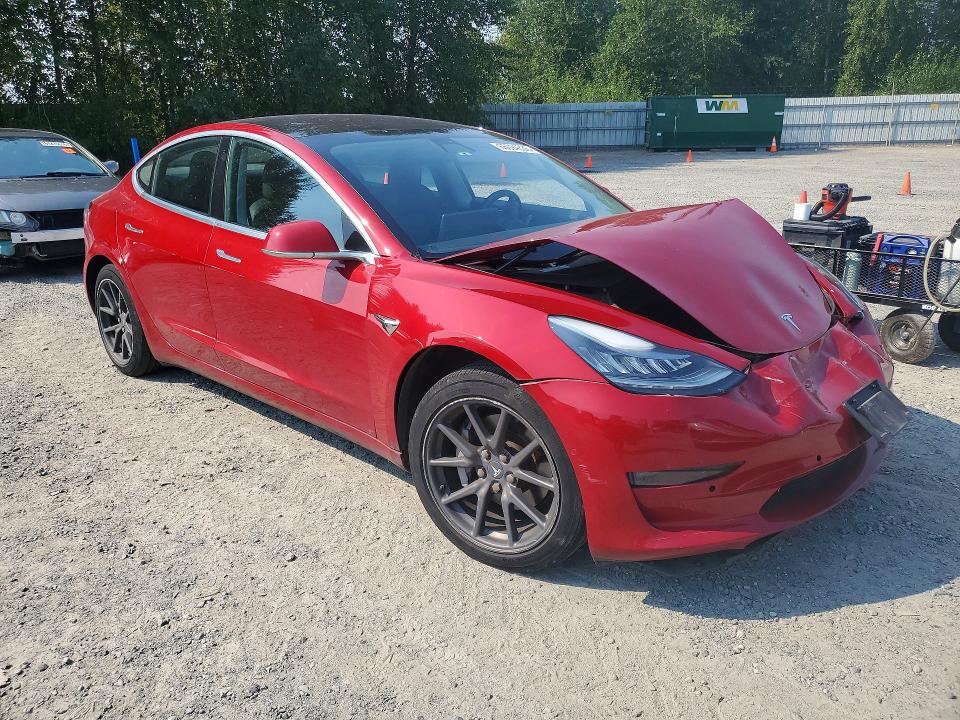 Photo 4 from auction – 2018 TESLA MODEL 3 with VIN 5YJ3E1EA0JF045707