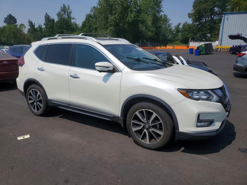 Photo 4 from auction – 2019 NISSAN ROGUE with VIN 5N1AT2MVXKC756803