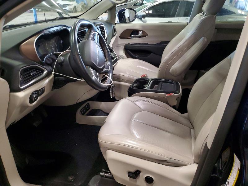 Photo 7 from auction – 2018 CHRYSLER PACIFICA with VIN 2C4RC1BG0JR127868