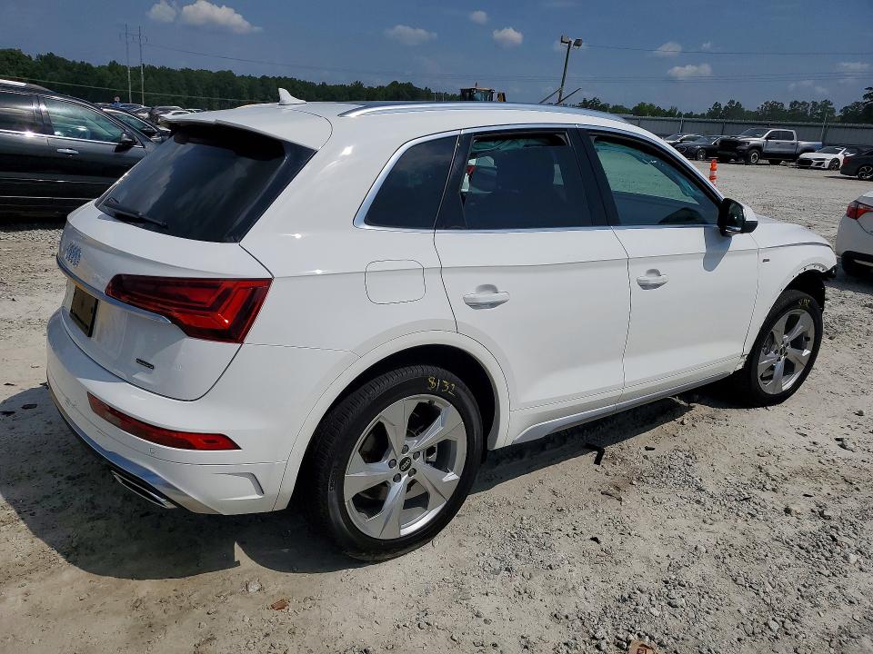 Foto 3 de la subasta – 2023 AUDI Q5 con VIN WA1EAAFY8P2003369