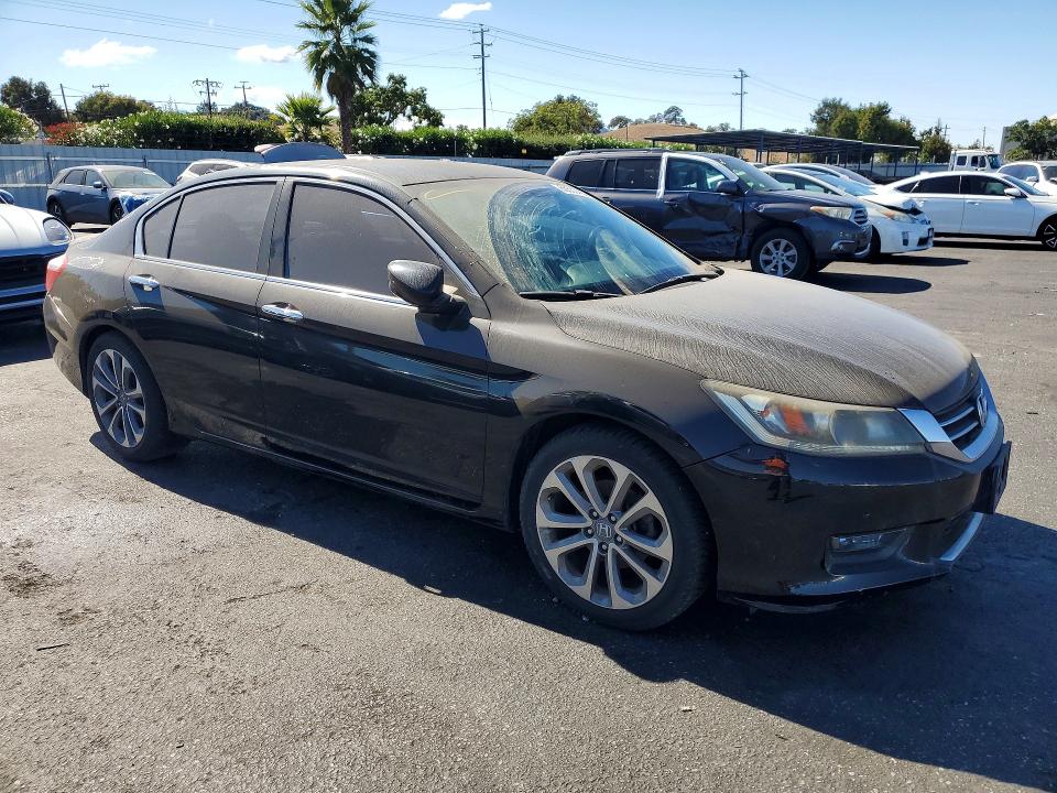 Photo 4 from auction – 2014 HONDA ACCORD with VIN 1HGCR2E52EA112305