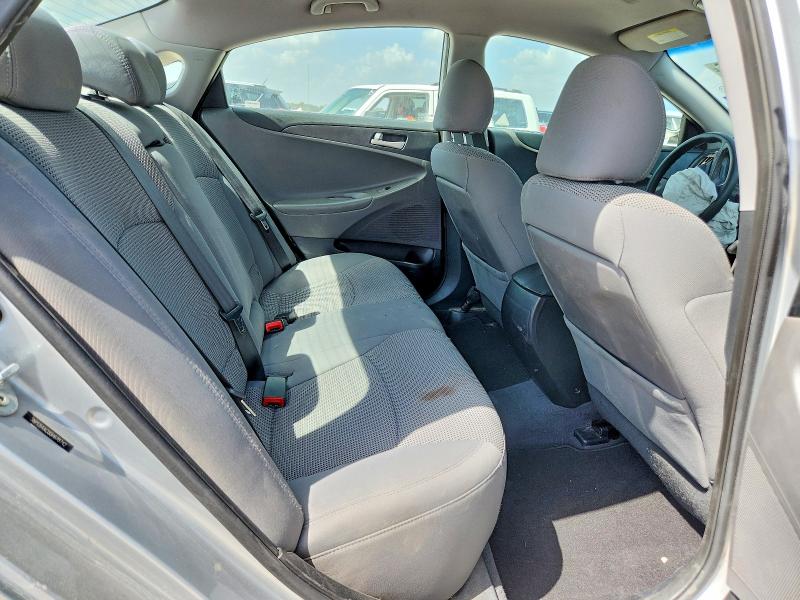 Photo 10 from auction – 2013 HYUNDAI SONATA with VIN 5NPEB4AC0DH678742