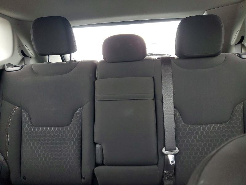 Photo 10 from auction – 2019 JEEP COMPASS with VIN 3C4NJDAB5KT792579