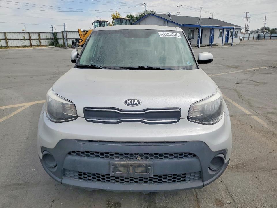 Photo 5 from auction – 2018 KIA SOUL with VIN KNDJN2A2XJ7582425