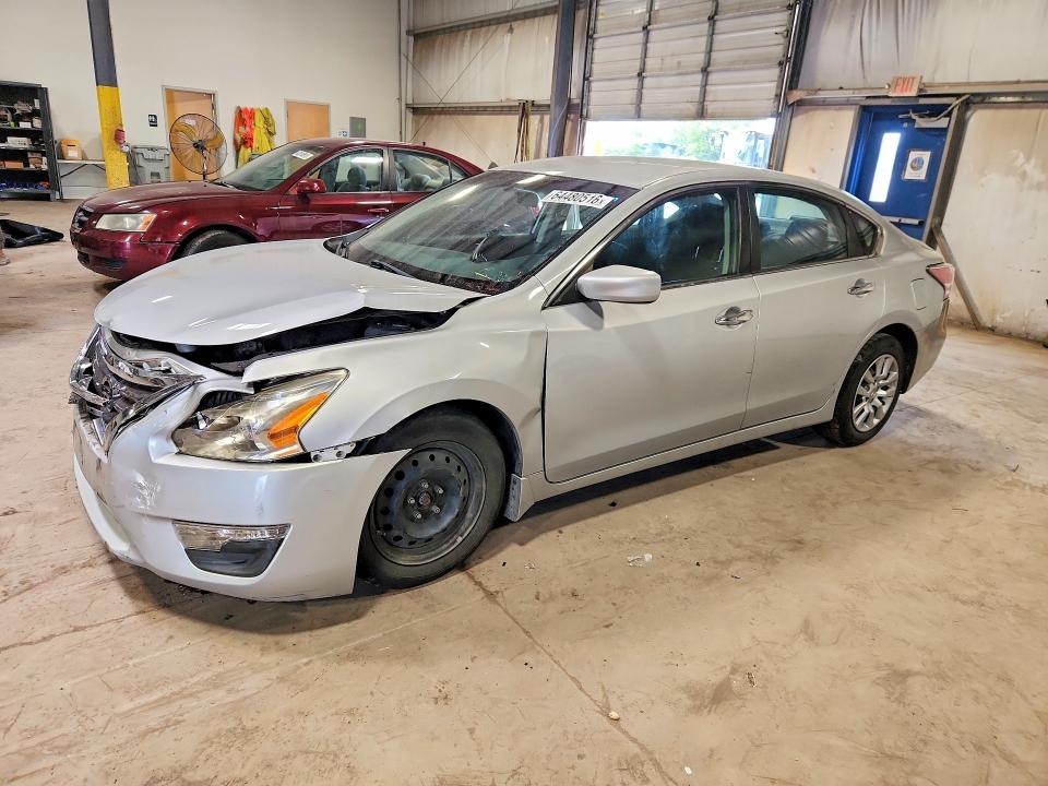 Снимка 1 от търг – 2015 NISSAN ALTIMA с VIN 1N4AL3AP0FN873015
