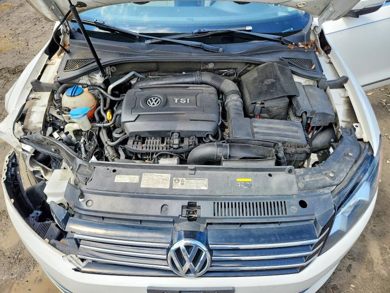 Photo 11 from auction – 2015 VOLKSWAGEN PASSAT with VIN 1VWBT7A35FC073192