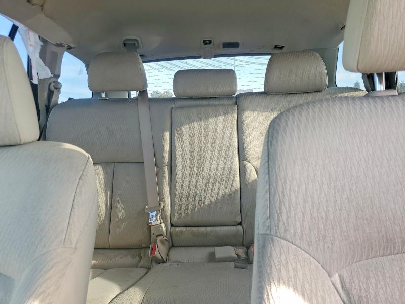 Photo 10 from auction – 2010 SUBARU OUTBACK with VIN 4S4BRCCC8A3352910
