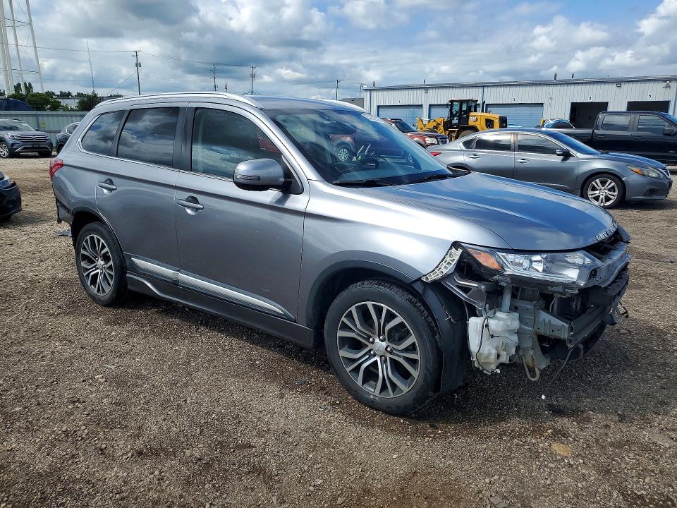 Photo 4 from auction – 2018 MITSUBISHI OUTLANDER with VIN JA4AD3A38JZ004565