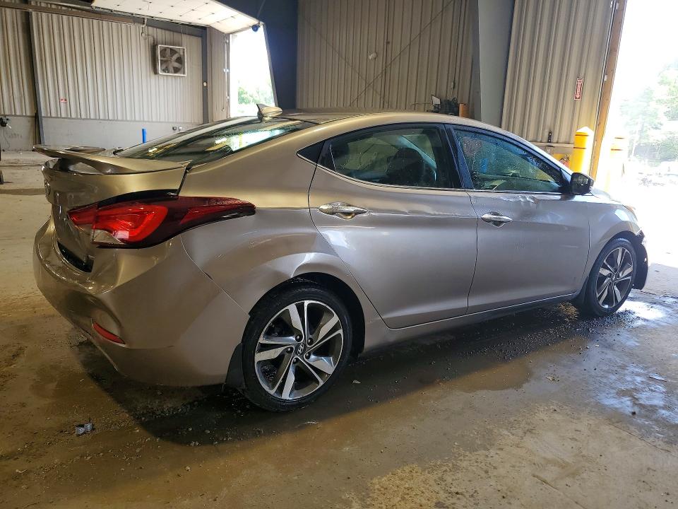 Photo 3 from auction – 2015 HYUNDAI ELANTRA with VIN 5NPDH4AE1FH589826