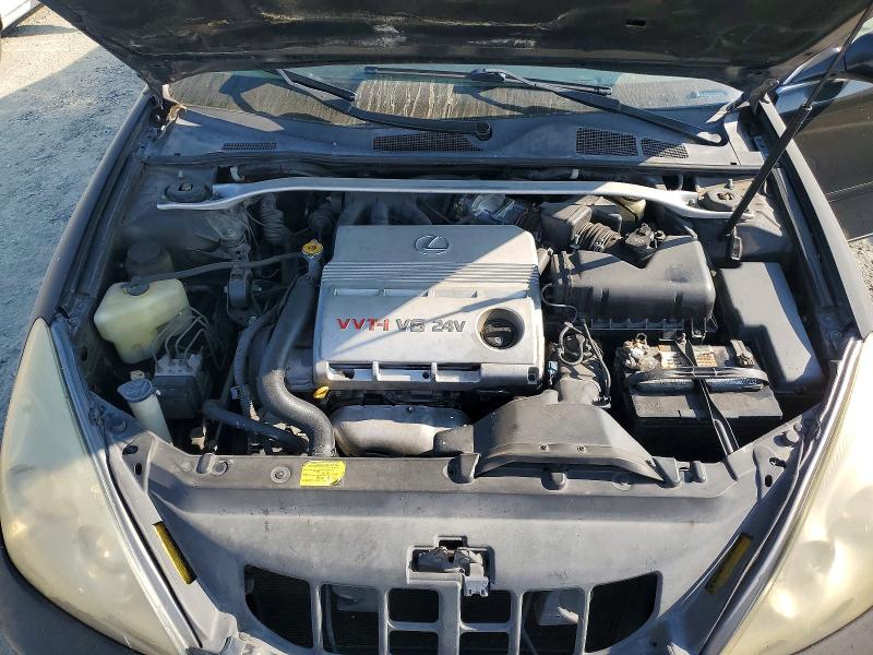 Photo 11 from auction – 2003 LEXUS ES with VIN JTHBF30G236006601