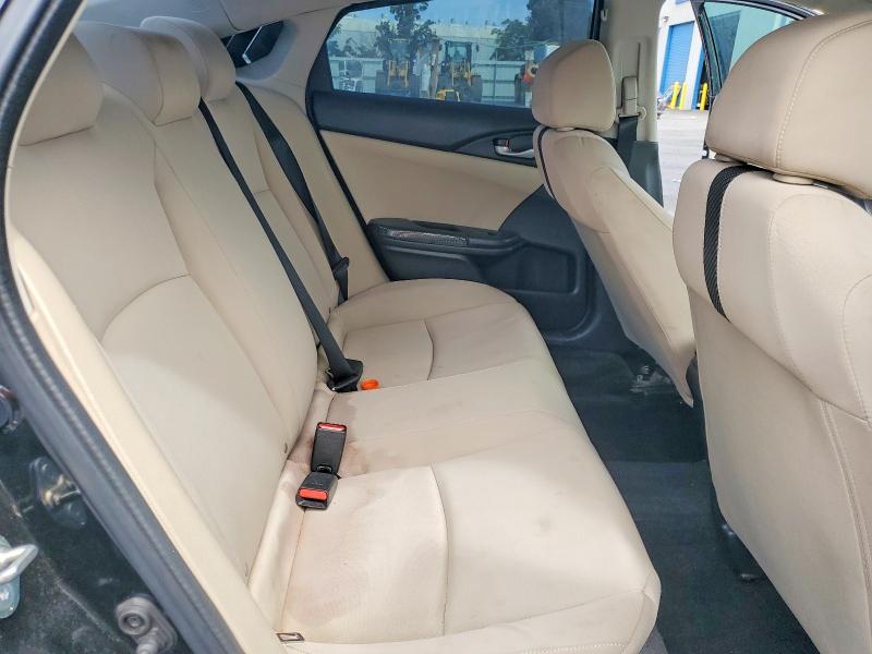 Photo 10 from auction – 2018 HONDA CIVIC with VIN 2HGFC2F52JH549763