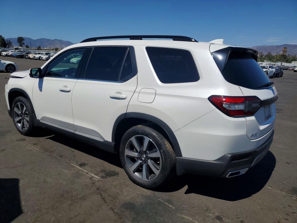 Photo 2 from auction – 2025 HONDA PILOT with VIN 5FNYG2H72SB015437