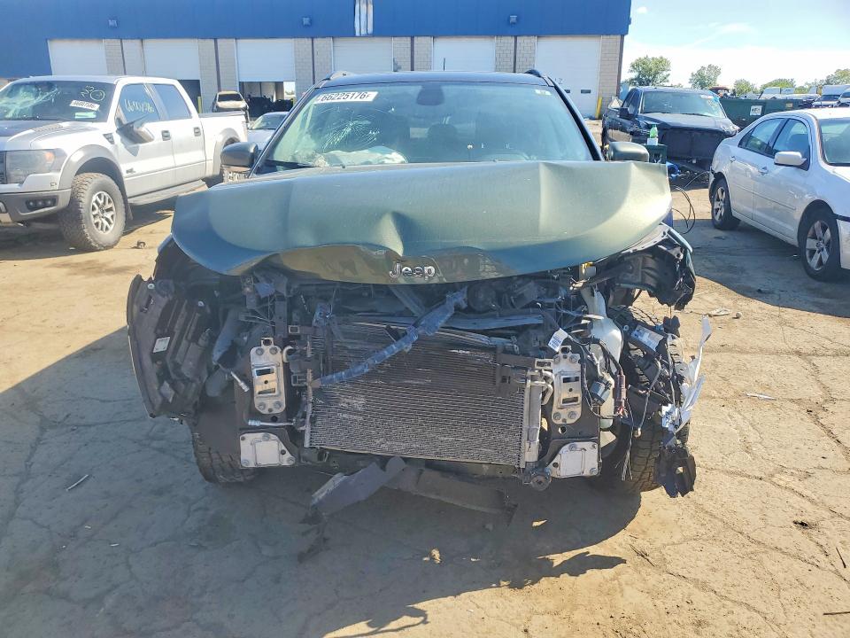 Zdjęcie 5 z aukcji – 2020 JEEP COMPASS z VIN 3C4NJDCB1LT146180