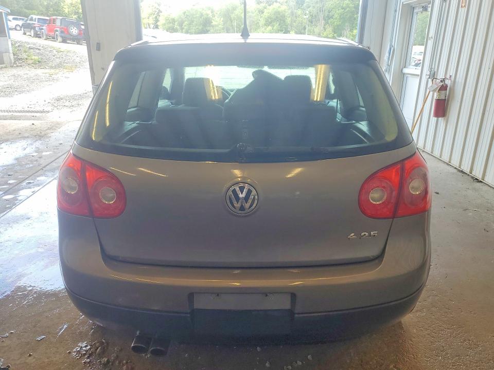 Photo 6 from auction – 2009 VOLKSWAGEN RABBIT with VIN WVWBA71K09W121927