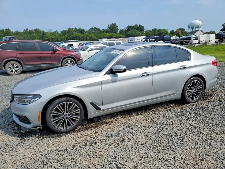 BMW 540 2017 with VIN WBAJE7C34HG890362 - Photo from auction
