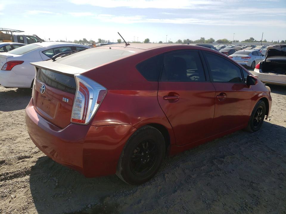 Photo 3 from auction – 2012 TOYOTA PRIUS with VIN JTDKN3DU3C5429410