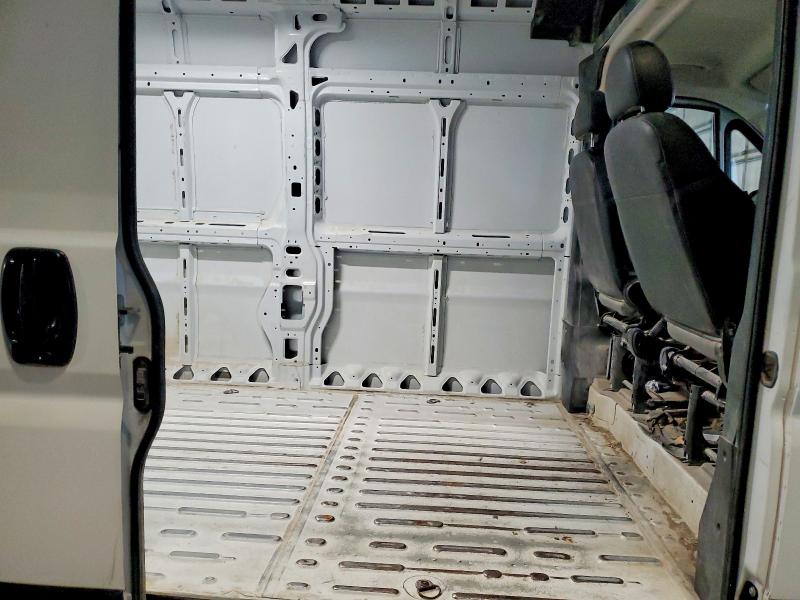 Photo 11 from auction – 2025 RAM PROMASTER 2500 with VIN 3C6LRVDG4SE506925