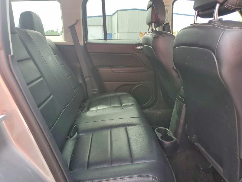 Photo 11 from auction – 2016 JEEP PATRIOT with VIN 1C4NJRFB4GD511195