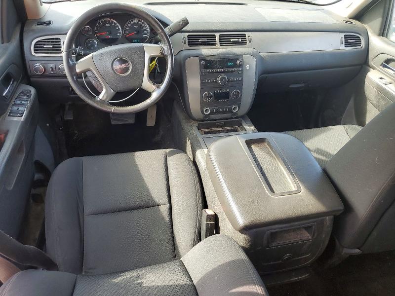Photo 8 from auction – 2011 GMC SIERRA with VIN 1GTR2VE31BZ457707