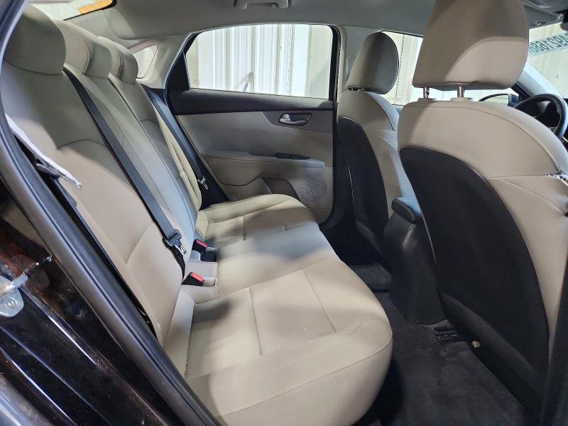 Photo 10 from auction – 2019 KIA FORTE with VIN 3KPF24AD8KE131622