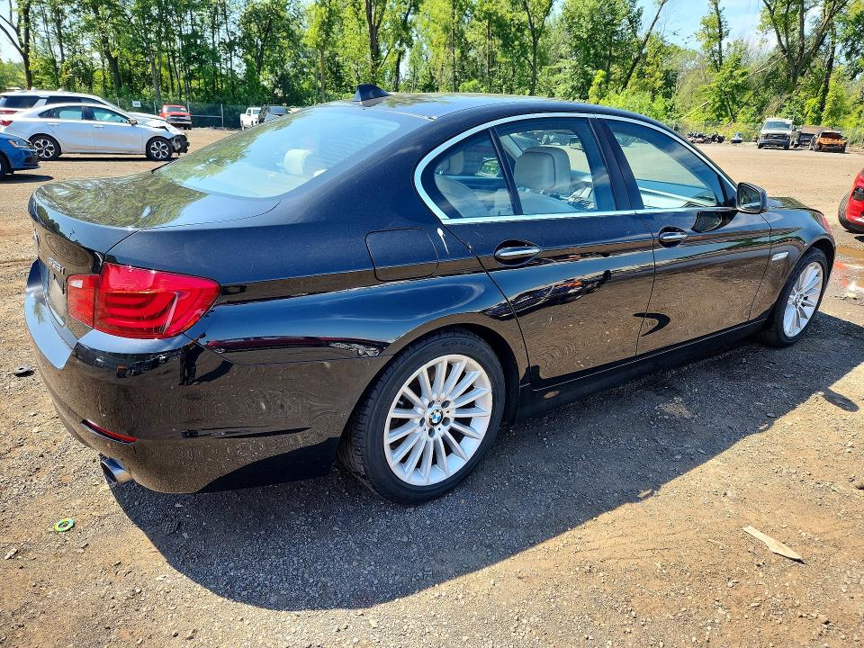 Photo 3 from auction – 2013 BMW 535 with VIN WBAFU7C57DDU75901