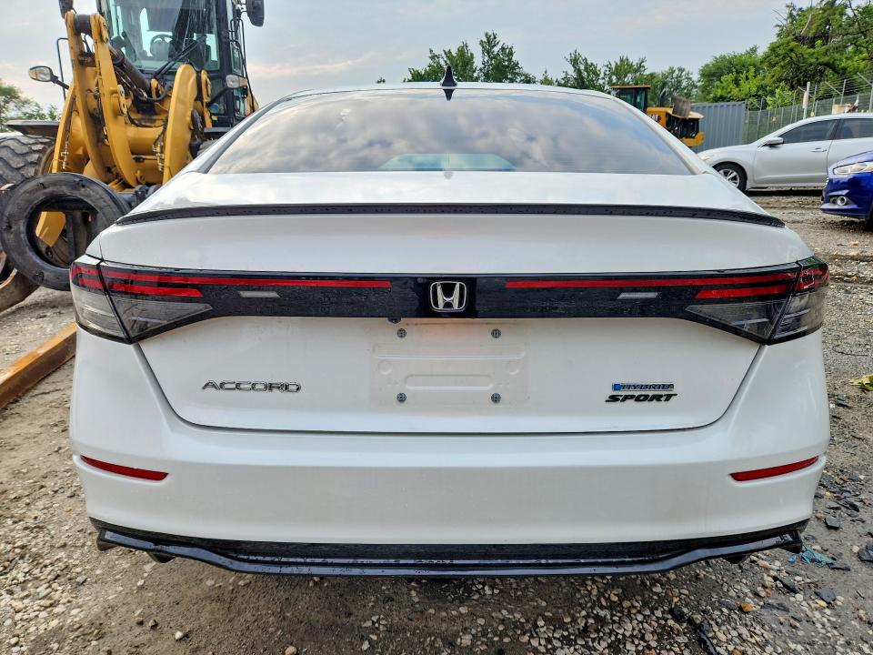 Photo 6 from auction – 2024 HONDA ACCORD with VIN 1HGCY2F75RA062105