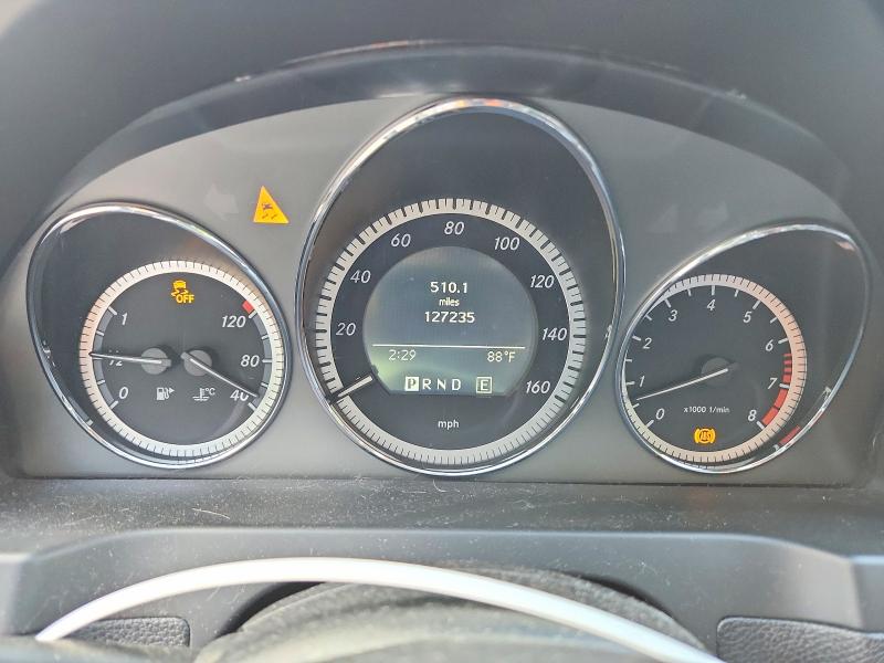 Photo 9 from auction – 2011 MERCEDES-BENZ C with VIN WDDGF8BB3BR151462