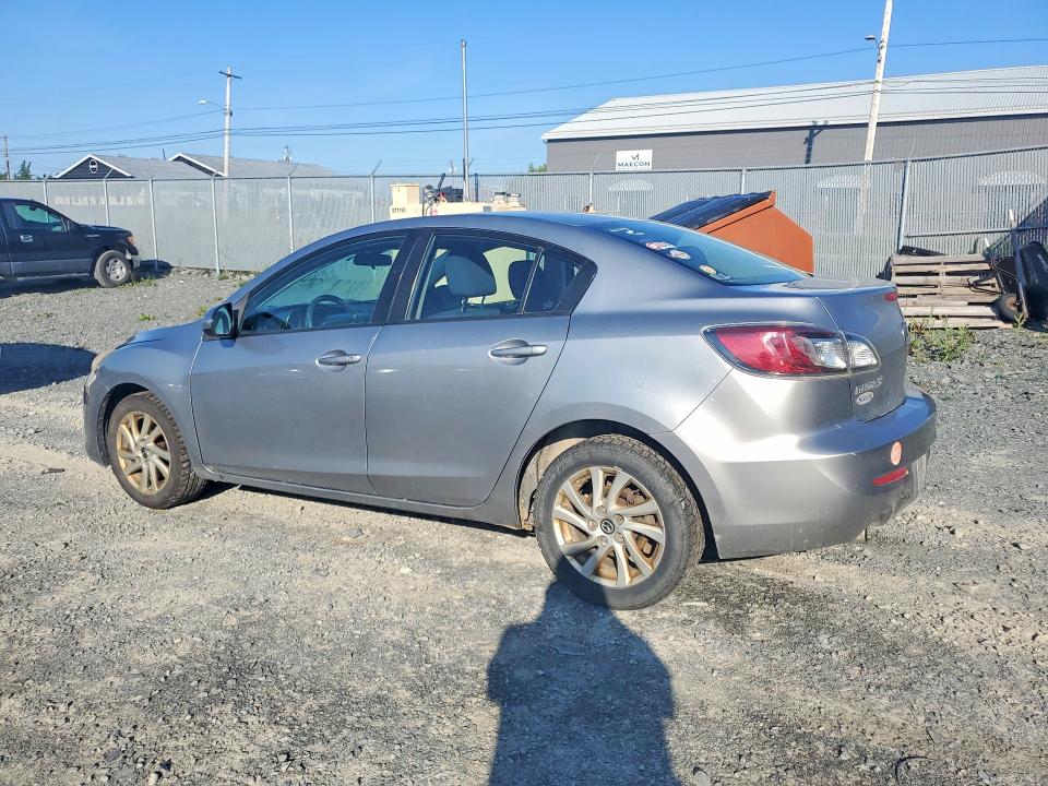 Photo 2 from auction – 2013 MAZDA 3 with VIN JM1BL1V78D1801707