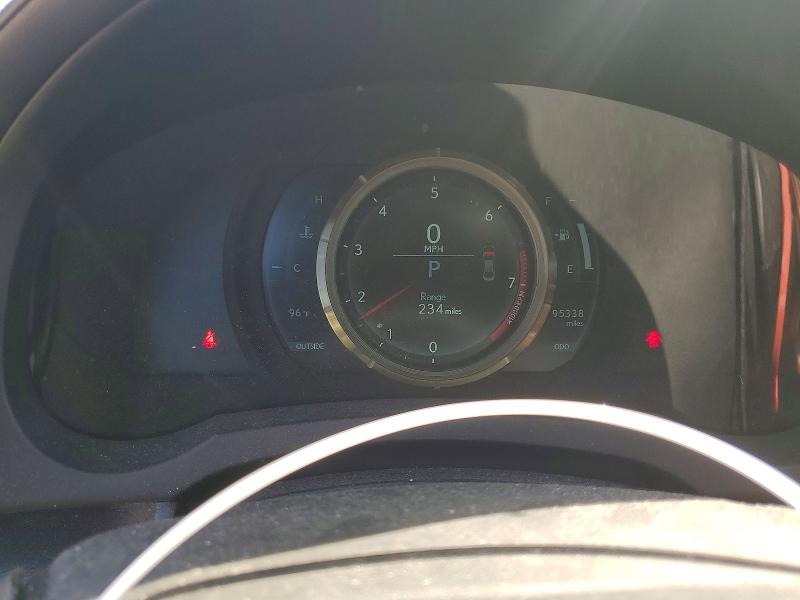 Photo 9 from auction – 2014 LEXUS IS with VIN JTHBF1D26E5016639