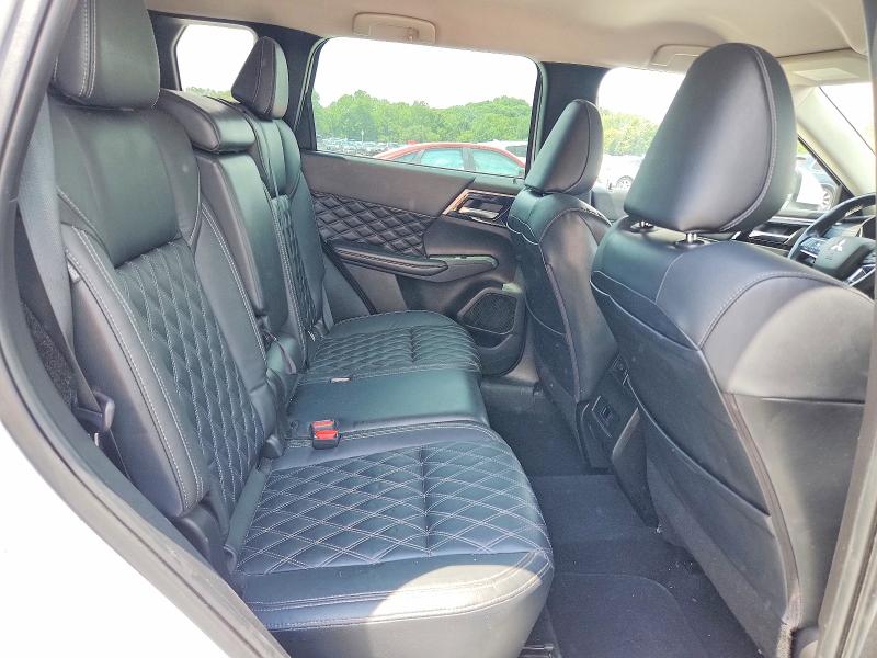 Снимка 11 от търг – 2022 MITSUBISHI OUTLANDER с VIN JA4J4VA89NZ071205