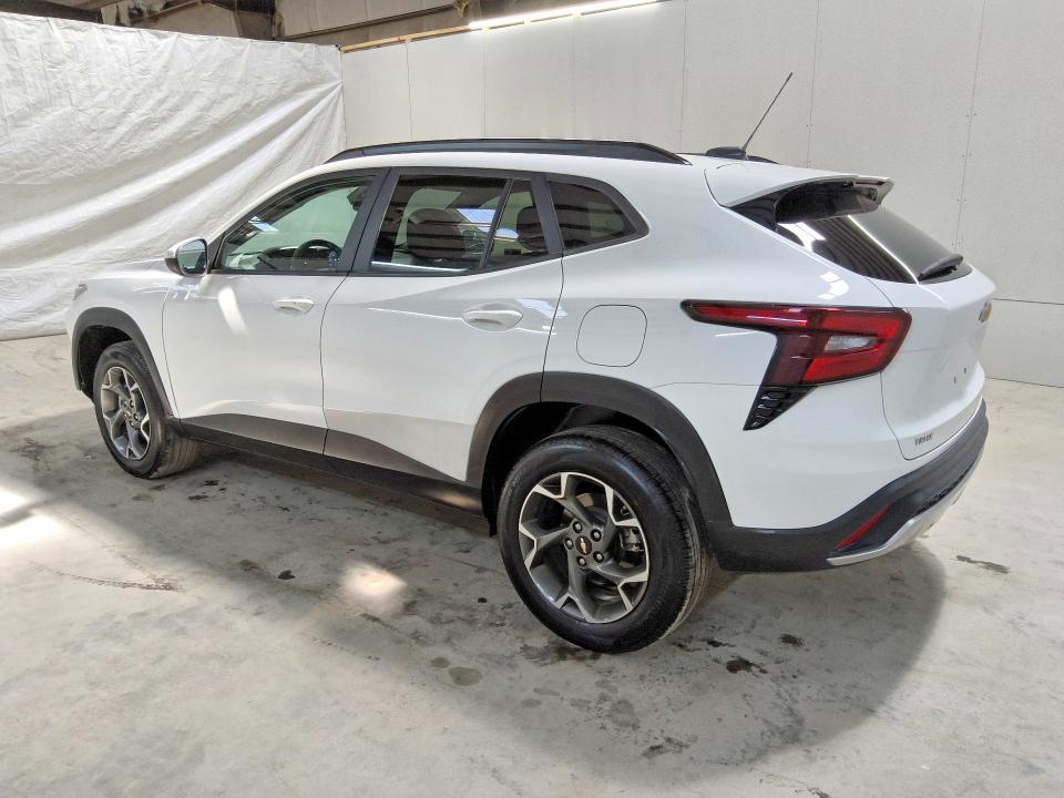 Photo 2 from auction – 2025 CHEVROLET TRAX with VIN KL77LHEP3SC233346